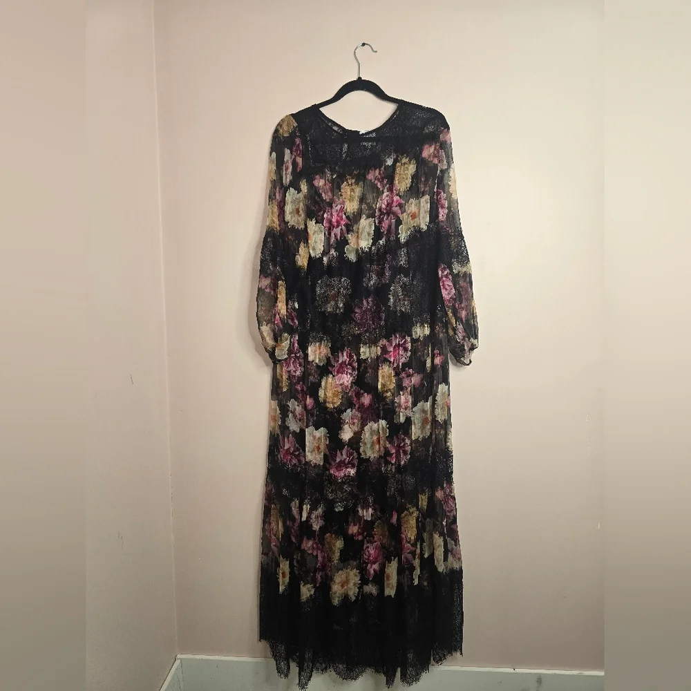 Johnny Was JADE Flora Lace Maxi Dress (Missing Tie) - Picture 3 of 9